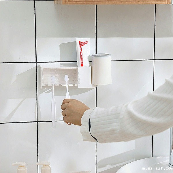 0f6110a9f80618aaedefade37bc508e3b80c86c4150fe-ou6atf_fw12001