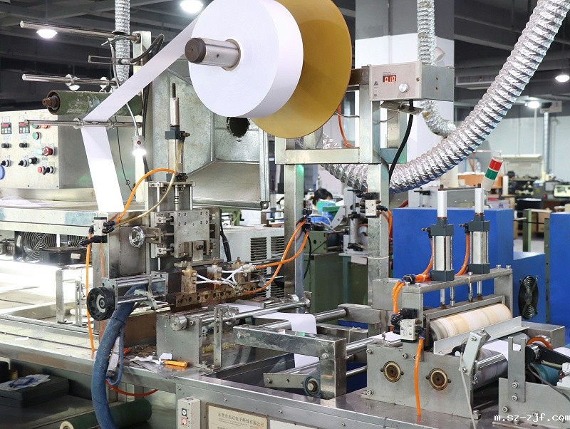 背胶生产线场景 (6)